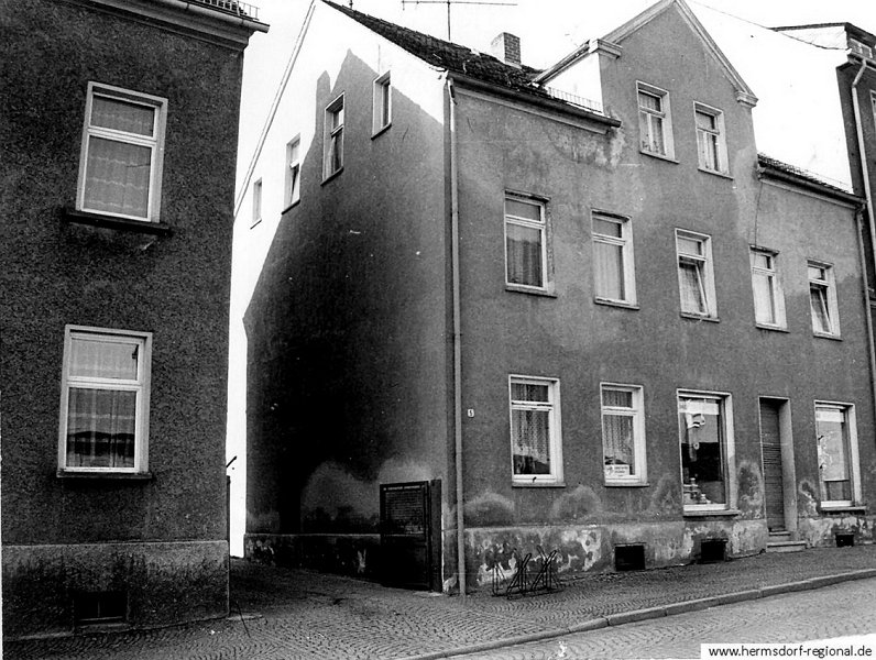 Foto von 1980 - HO Lebensmittel "Neckermann" Kommissionshändler Siegfried Peschke (ab 23.06.1977 seine Frau)