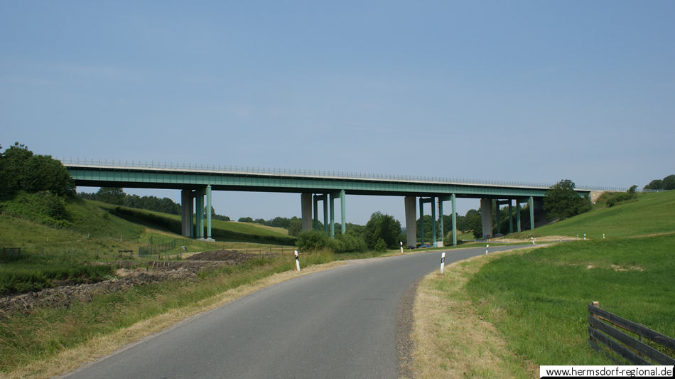Tautendorfer Talbrücke im Jahr 2010