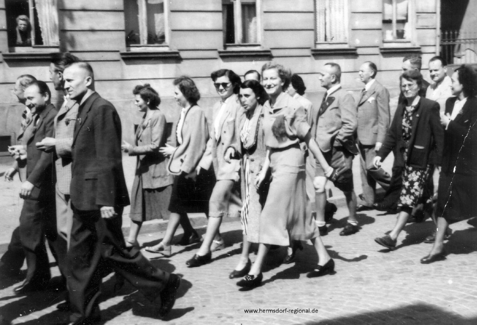 Maiumzug 1953 in der Eisenberger Straße