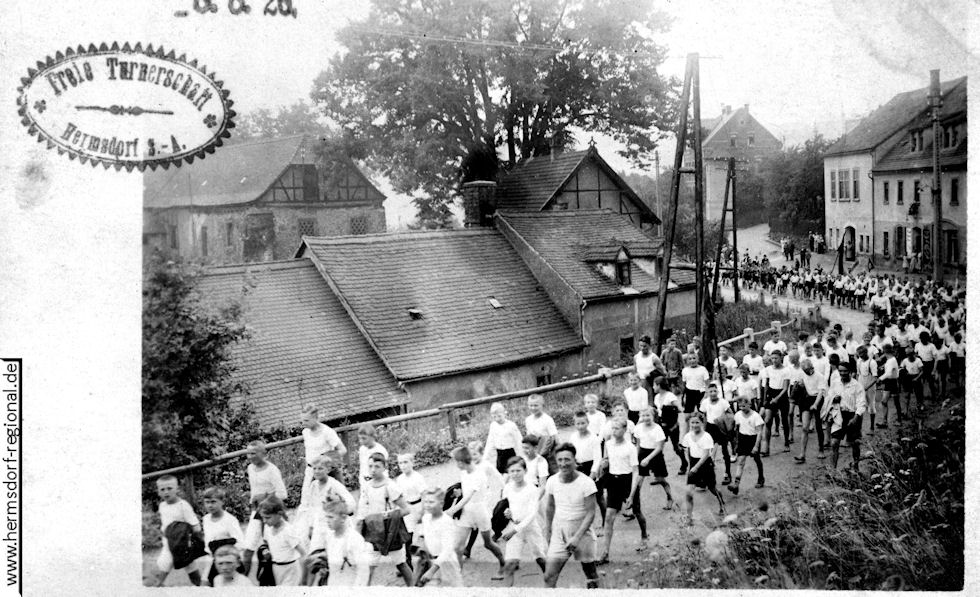 08.08.1926 Umzug der Hermsdorfer Turnerschaft - Ort ist noch unbekannt