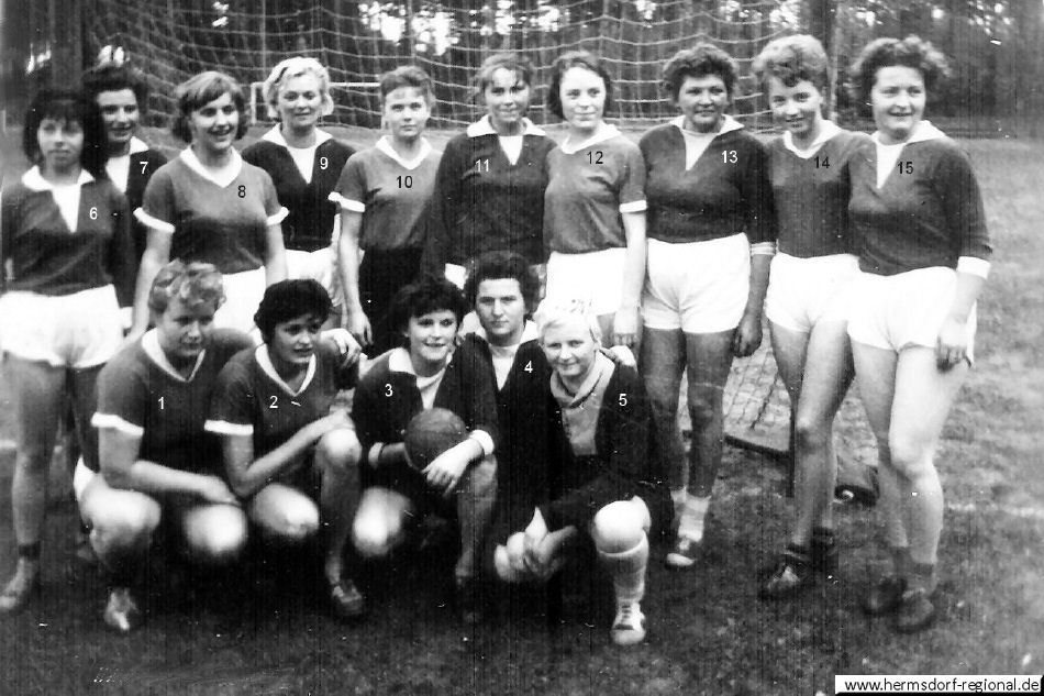 1957 Frauen Feldhandballmannschaft